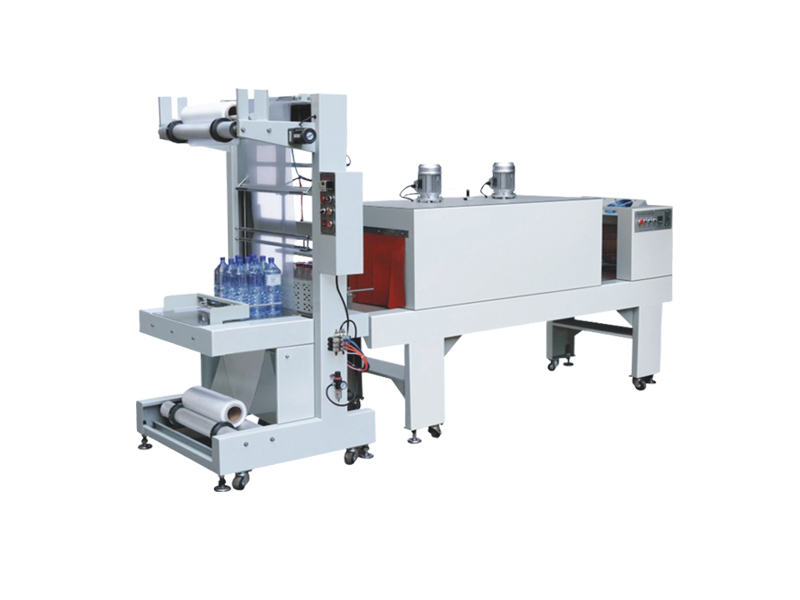 Auto sleeve type set of membrane sealing and cutting the packing machine